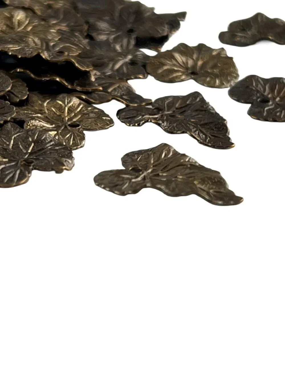 40 Vintaj Brand Leaf Charms in Antique Brass — Jewelry Making Findings